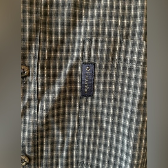Columbia button down shirt • Mens XXL - Picture 5 of 5